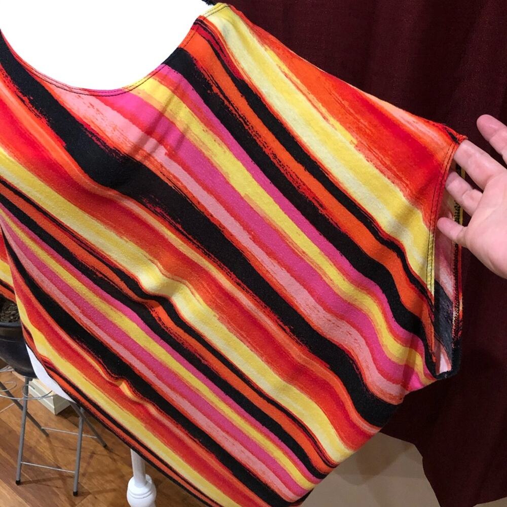 Say Anything Asymmetrical Top Blouse Tee Shirt Size Plus Size 3X - Picture 5 of 12